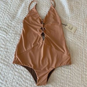 BNWT Acacia Swimwear Kokomo XL in Blush